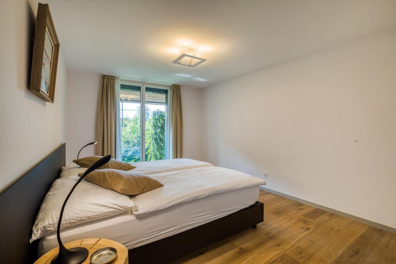 Hotel La Croix Blanche Hauterive  Buitenkant foto
